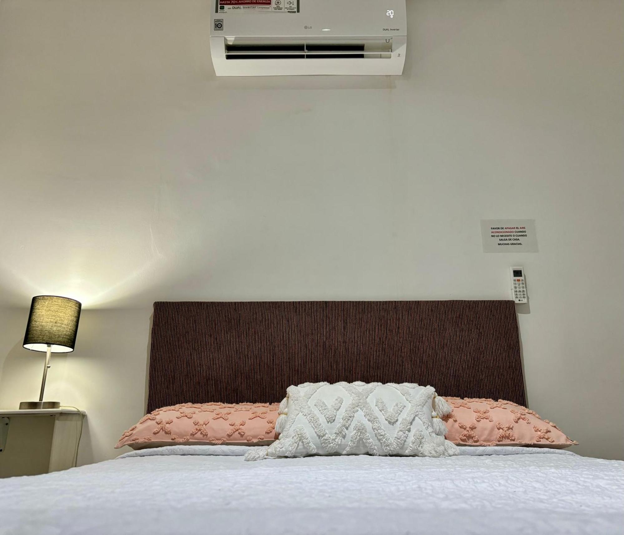 シウダー・バージェス Excelente Alberca Privada En Residencial Privado, Gym, Asadorヴィラ エクステリア 写真