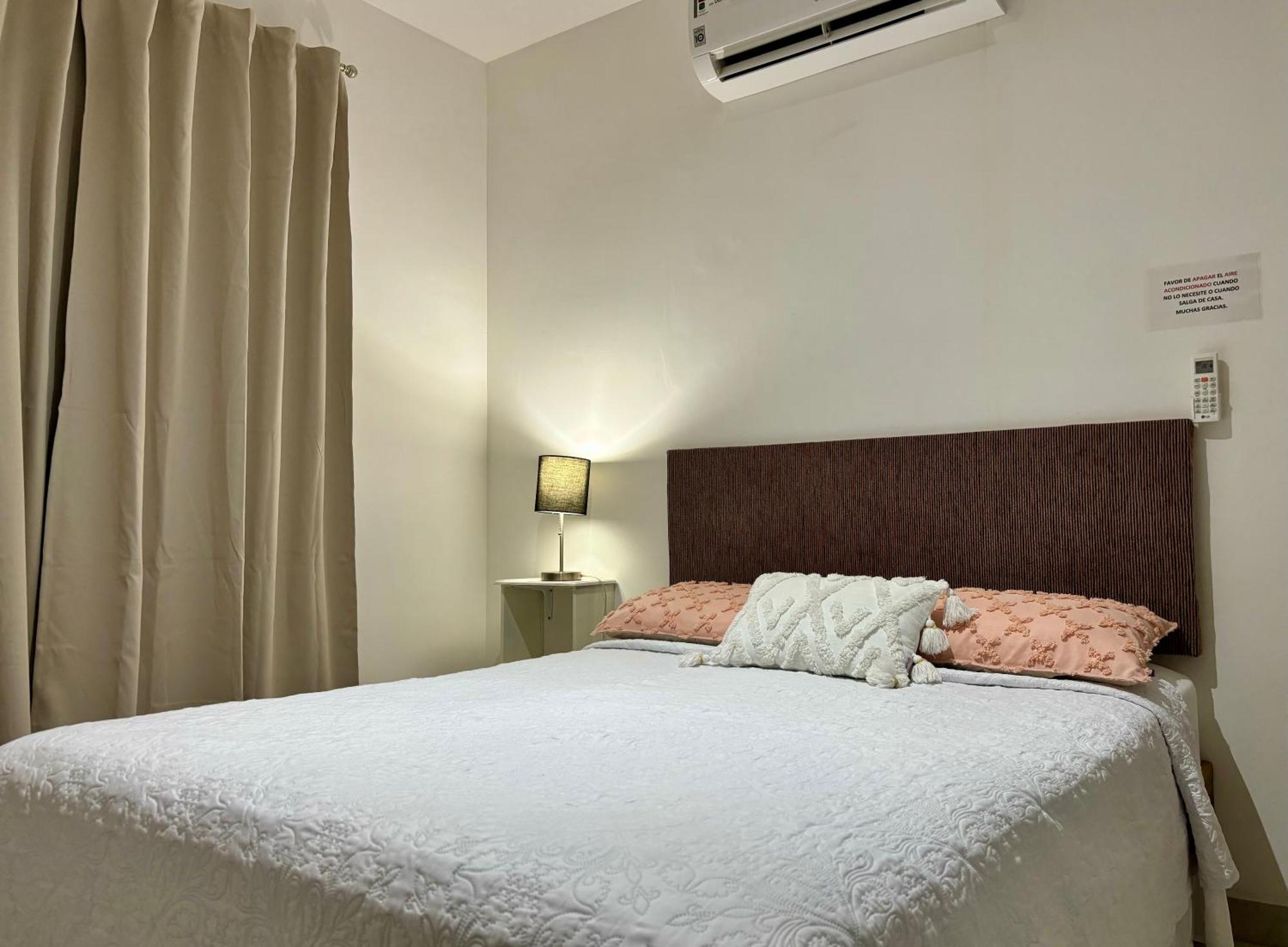 シウダー・バージェス Excelente Alberca Privada En Residencial Privado, Gym, Asadorヴィラ エクステリア 写真