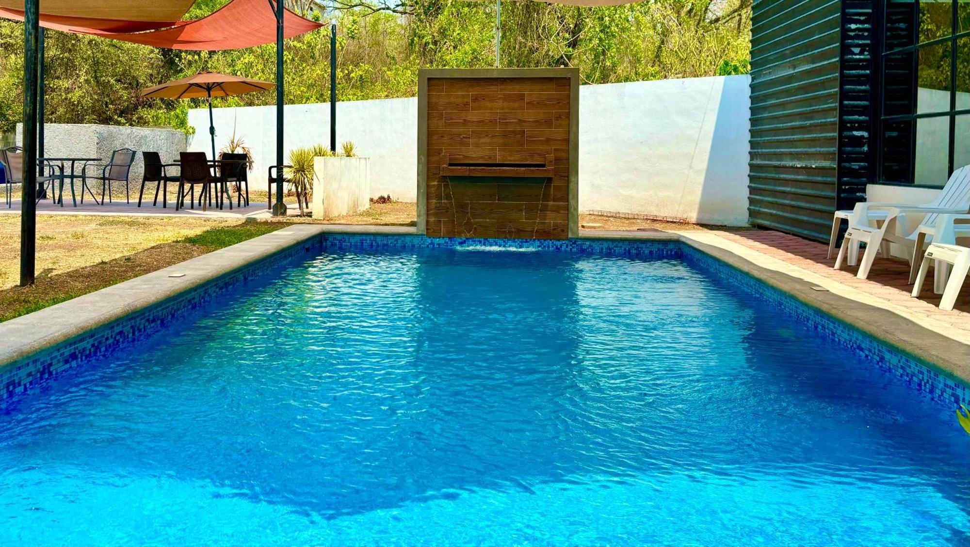 シウダー・バージェス Excelente Alberca Privada En Residencial Privado, Gym, Asadorヴィラ エクステリア 写真