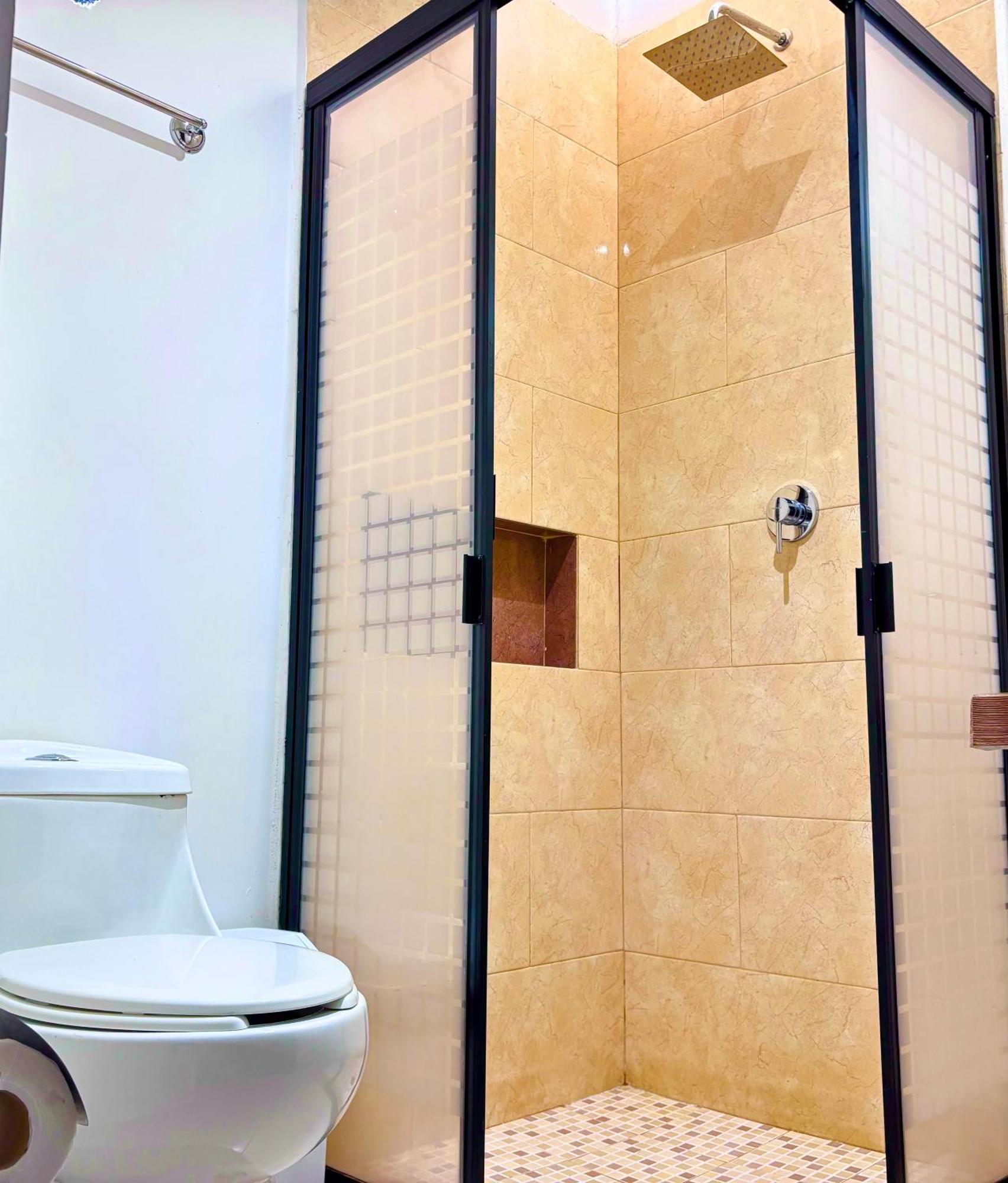シウダー・バージェス Excelente Alberca Privada En Residencial Privado, Gym, Asadorヴィラ エクステリア 写真
